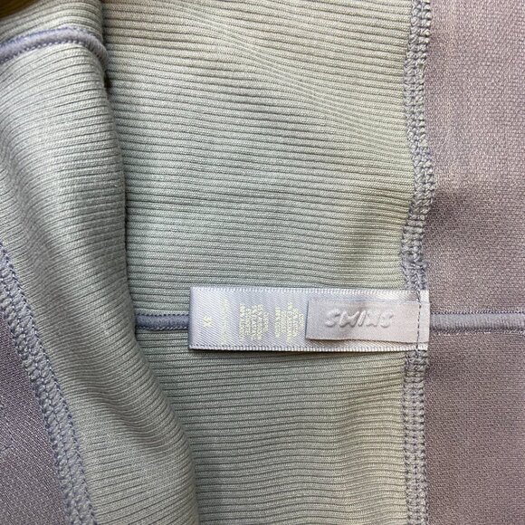 NWOT Skims Boxers - Picture 2 of 2